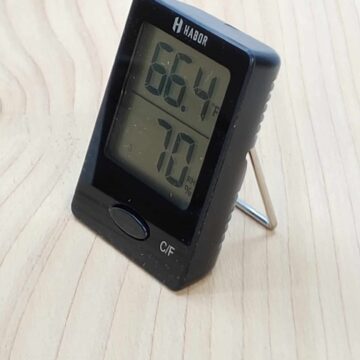 Digital Humidity & Temp Gauge