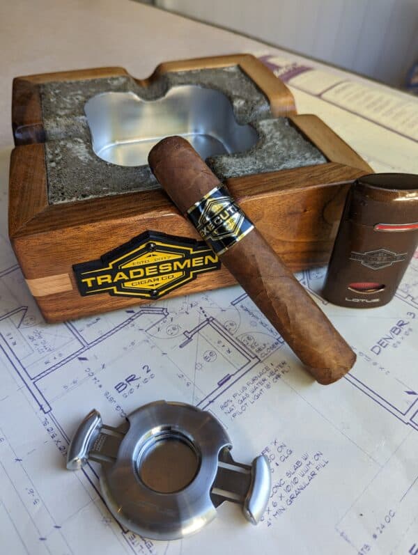 Tradesmen Executive - Image 5