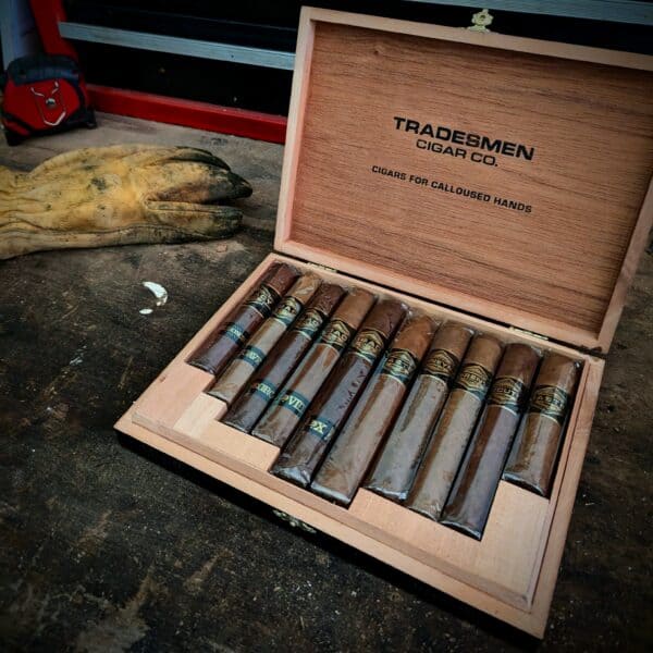 Tradesmen Deluxe Cigar Collection – Limited Edition 10-Cigar Box - Image 2